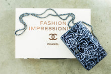 CHANEL Wallet on Chain Patent Leather