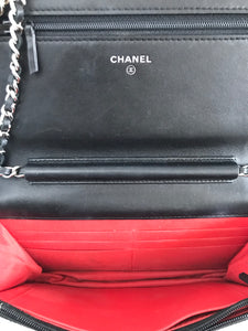 CHANEL Quilted Lambskin Data Center Wallet on Chain