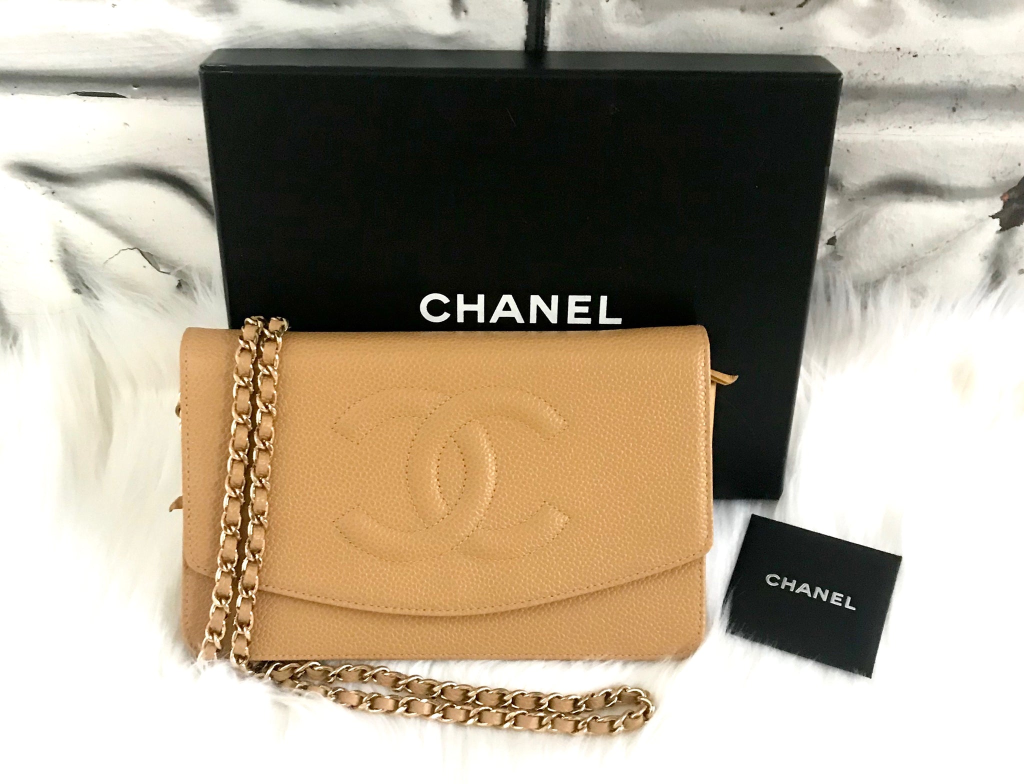 Chanel Nude Beige Caviar Leather Wallet on Chain Flap Crossbody Bag  ref.330729 - Joli Closet